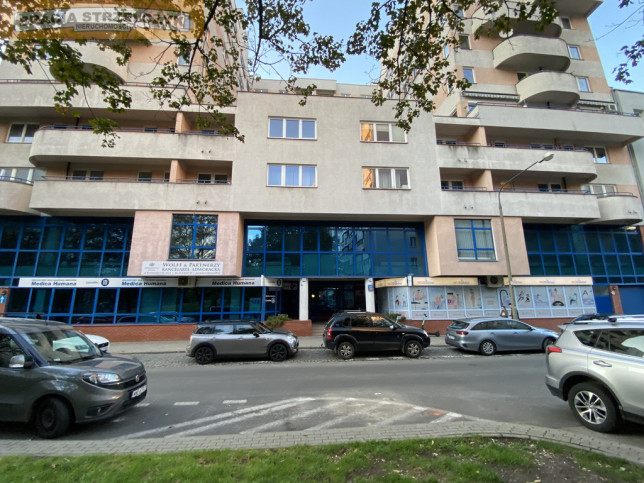 Lokal Wynajem  Wola krochmalna 11